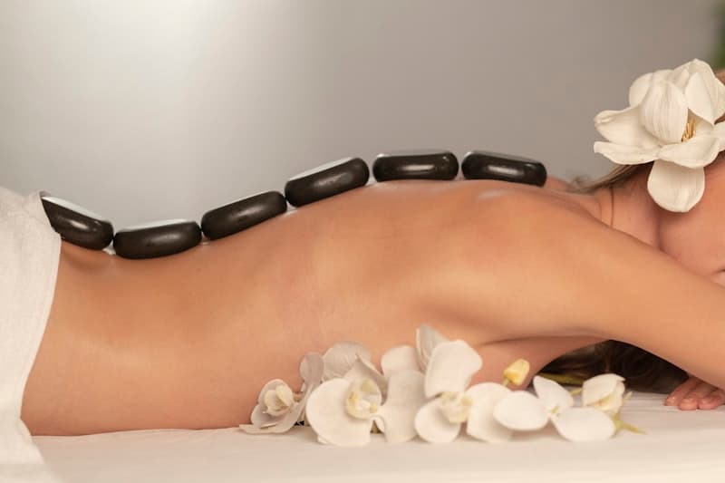 Infrared Sauna Blanket vs Traditional Sauna: The Complete Science-Based Comparison (2026)